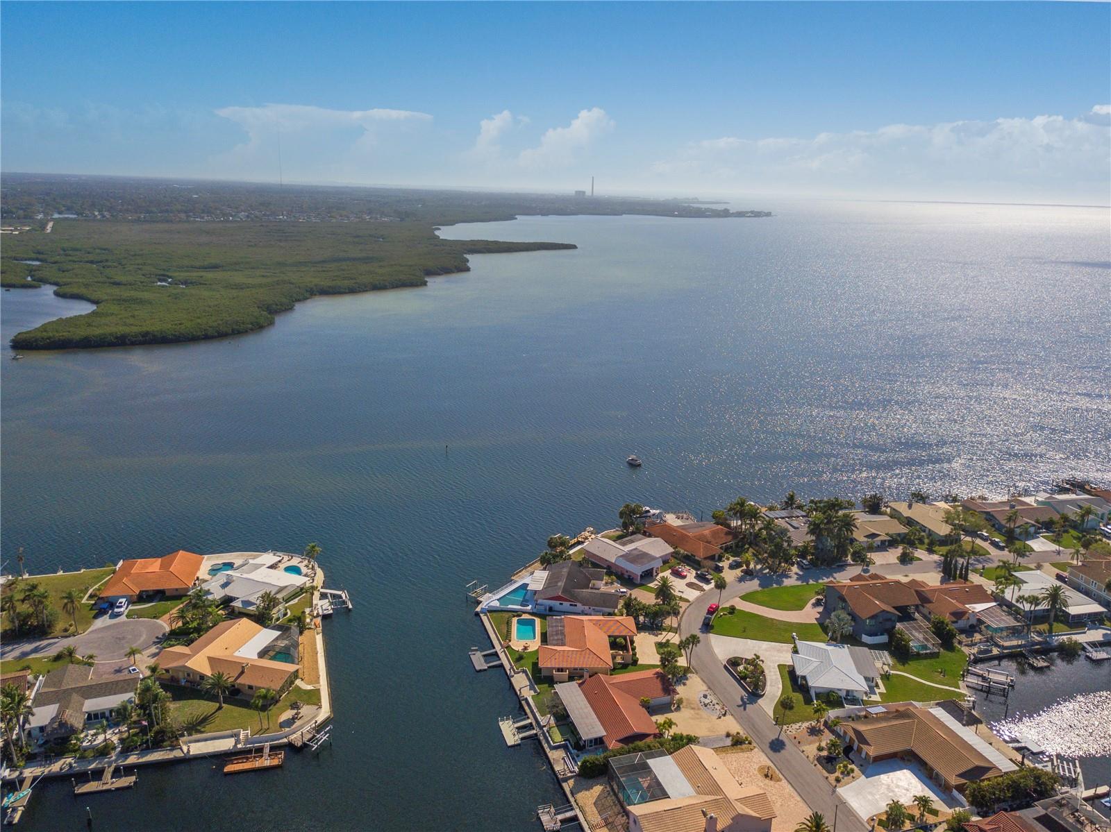 FLOR A MAR - Residential