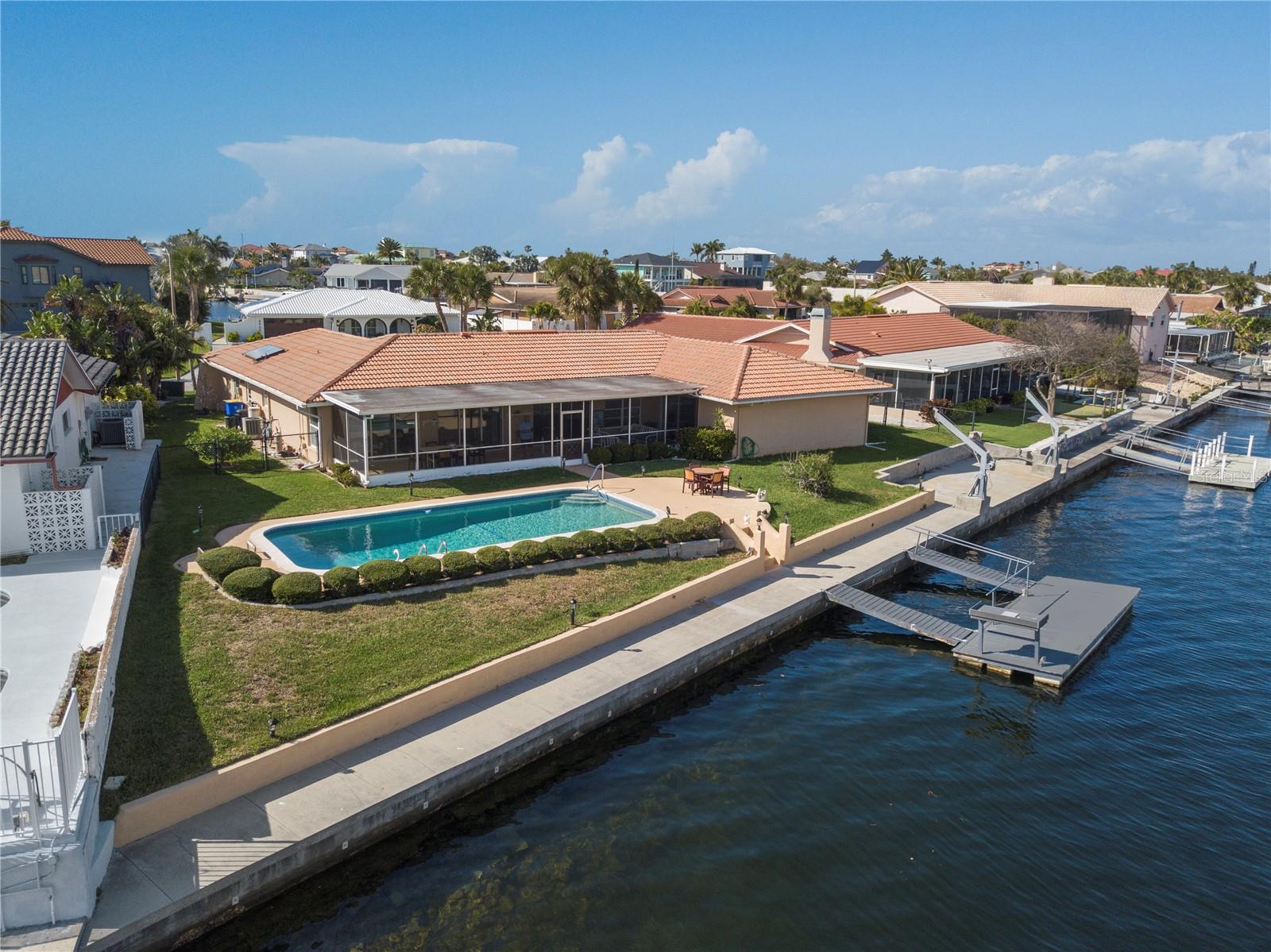 FLOR A MAR - Residential