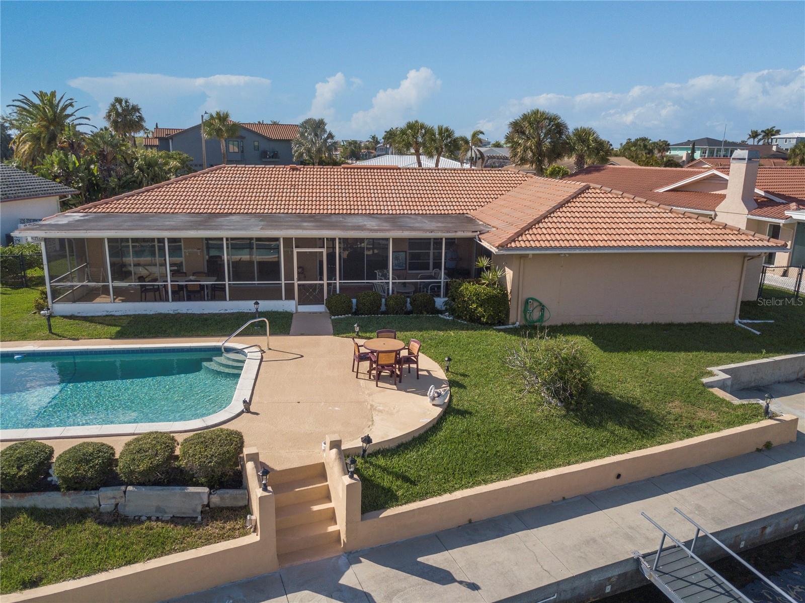 FLOR A MAR - Residential