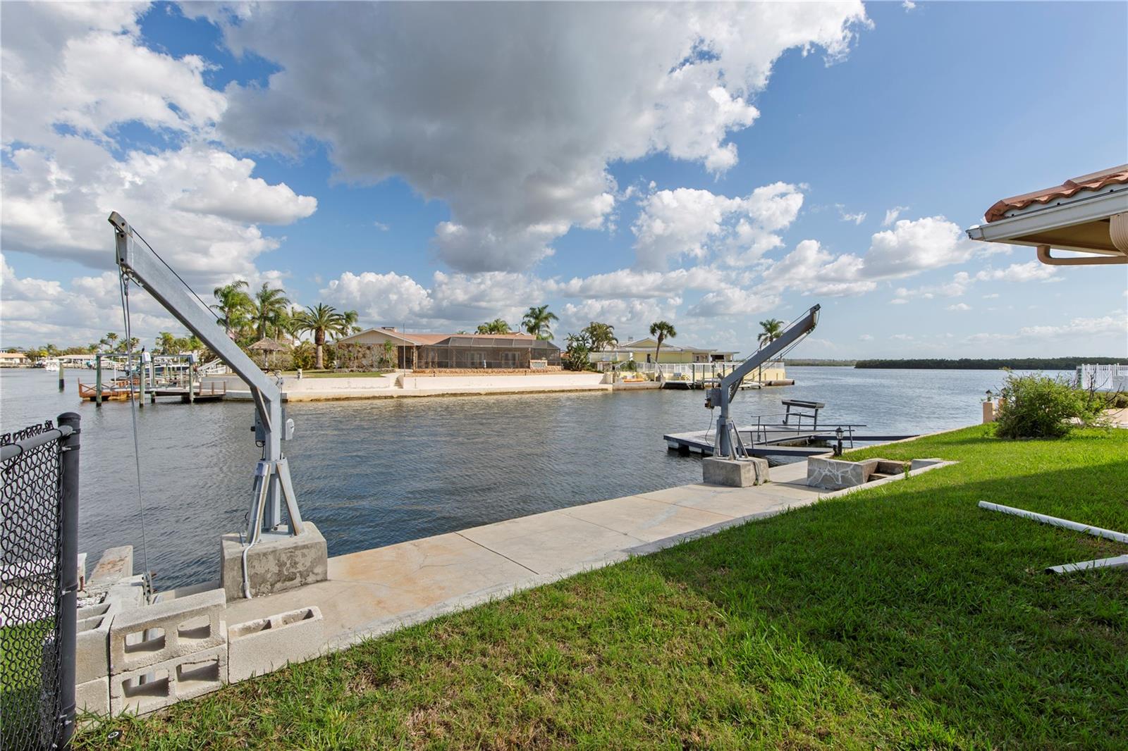 FLOR A MAR - Residential