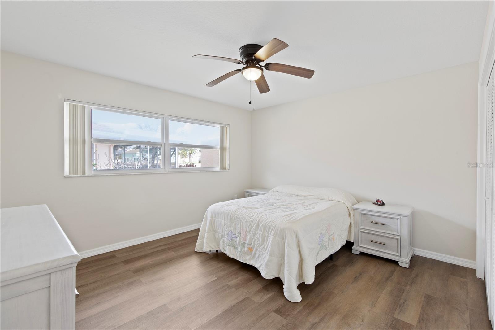 FLOR A MAR - Residential