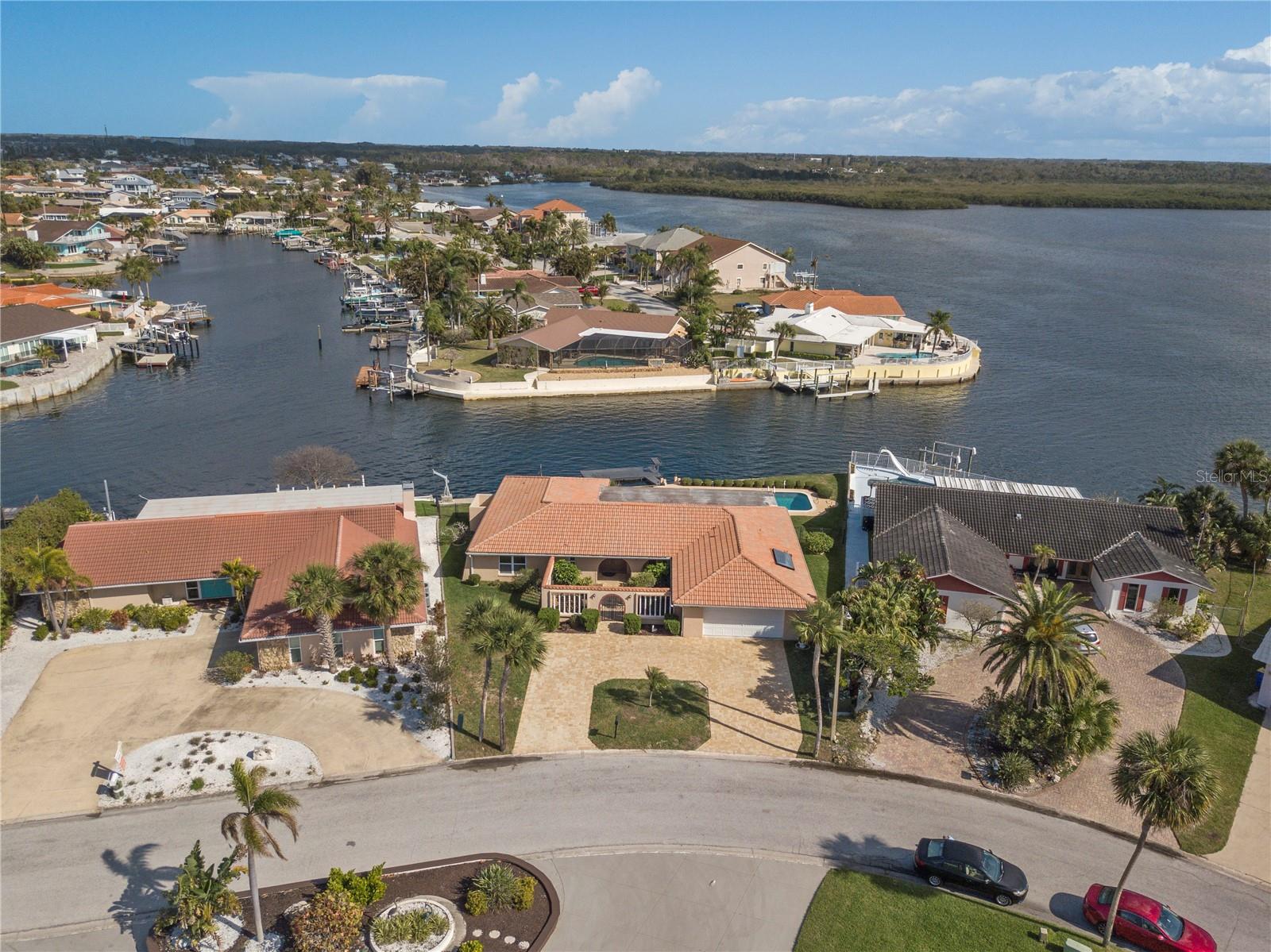 FLOR A MAR - Residential