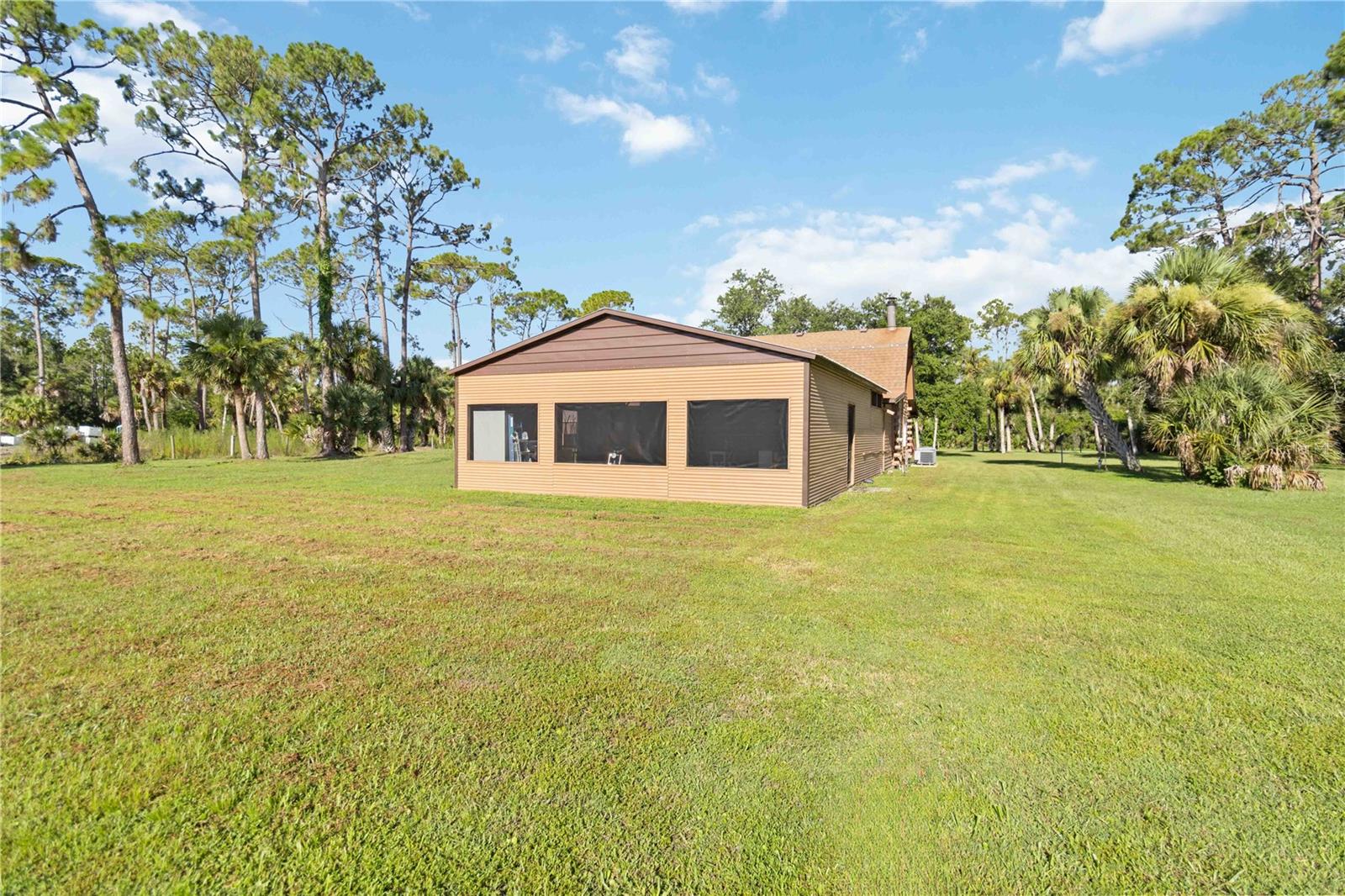 NORTH PORT CHARLOTTE ESTATES - Residential