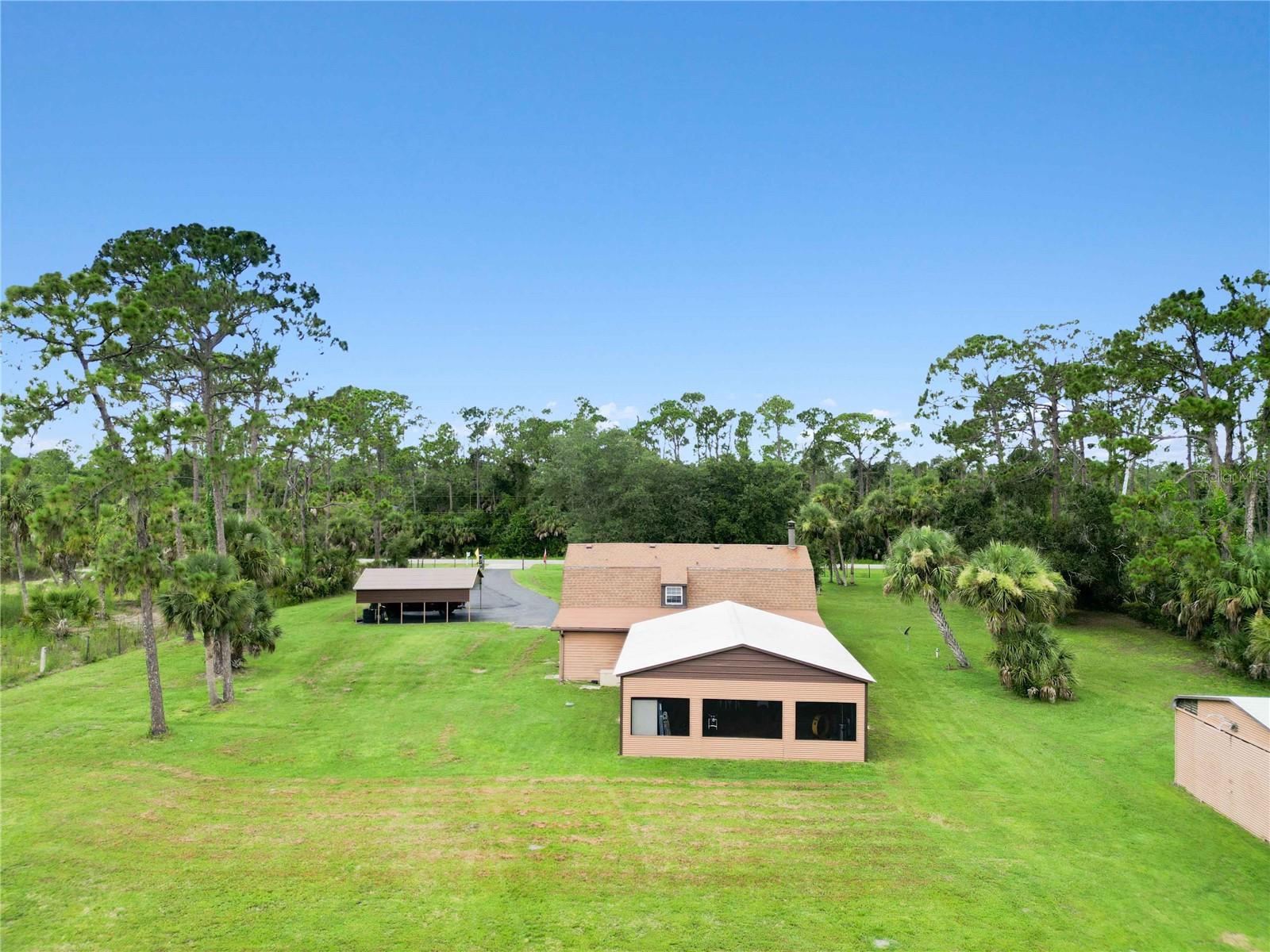 NORTH PORT CHARLOTTE ESTATES - Residential
