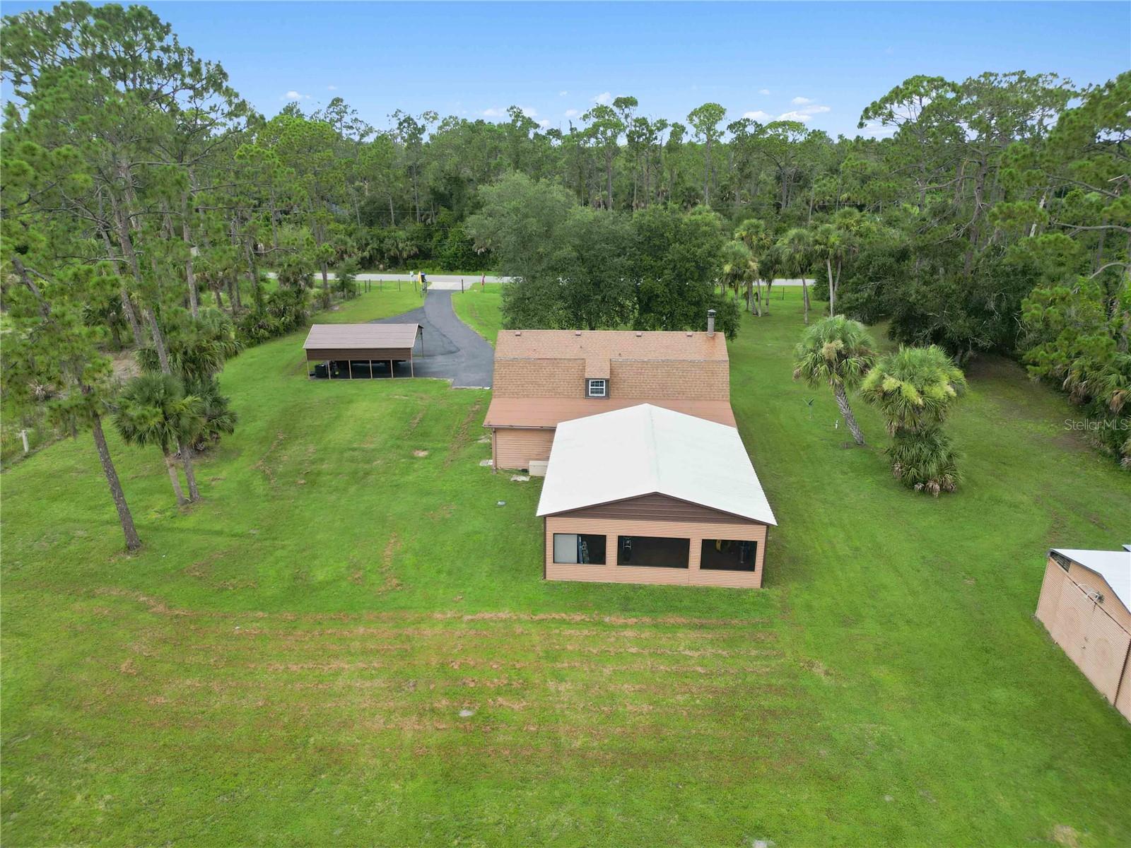 NORTH PORT CHARLOTTE ESTATES - Residential