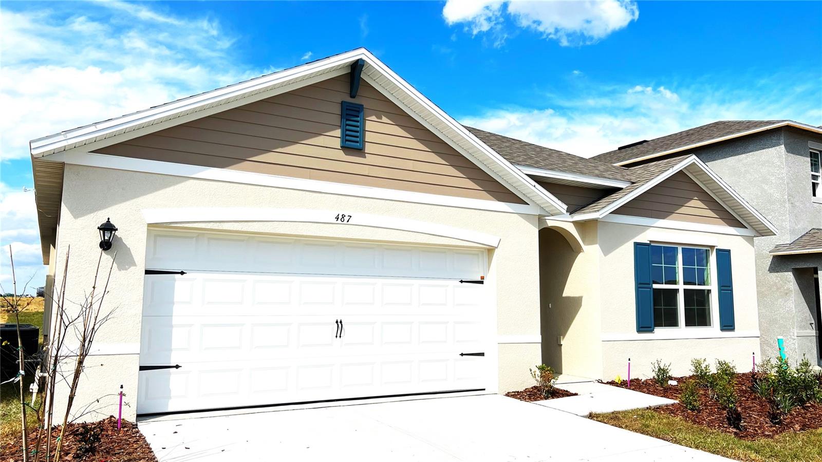 487 LILY LANE