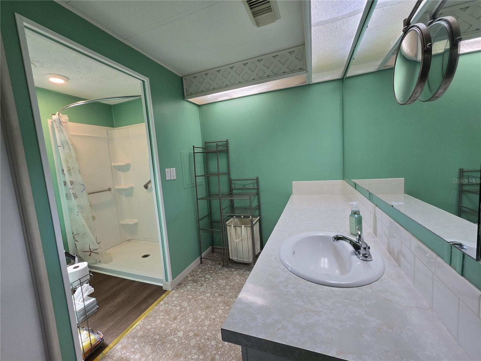 BANBURY VILLAGE CONDO - Residential