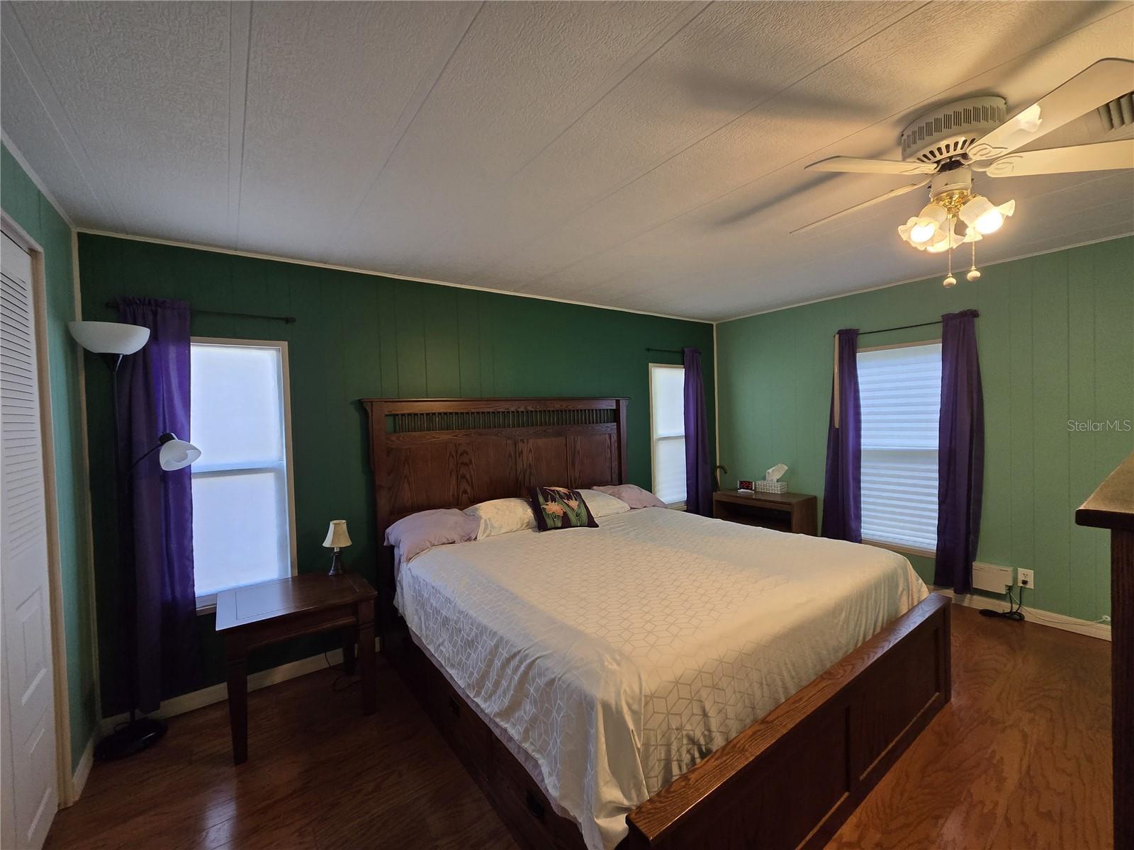 BANBURY VILLAGE CONDO - Residential