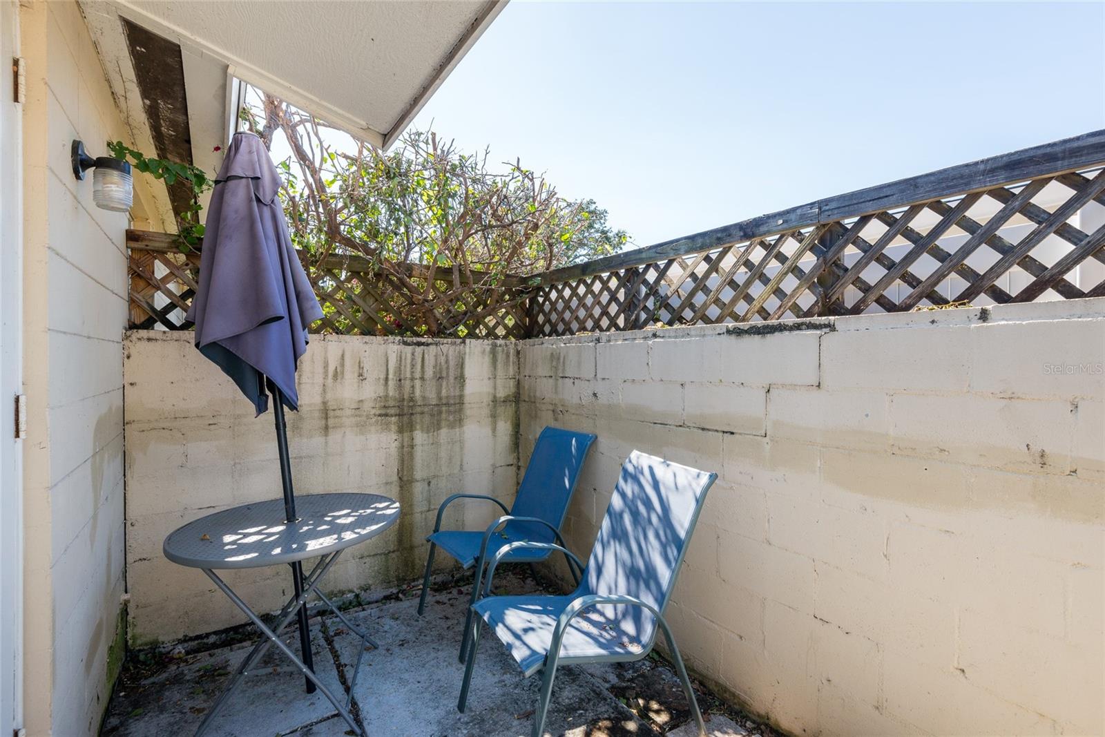 SOUTHSIDE LOT 1 BLOCK 8 LES THE NLY 50.5 FT THEREO - Residential