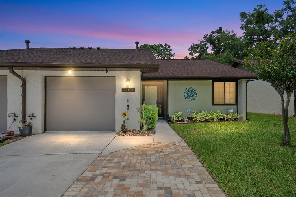 Photo of 3703 NE 16th Place, Ocala, FL 34470 (MLS # OM725416)