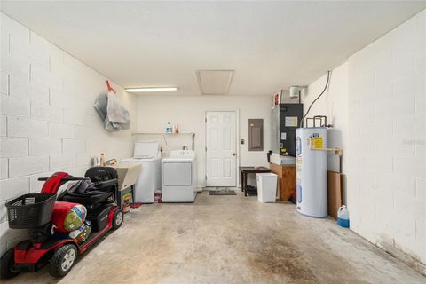 Tiny photo for 3703 NE 16th Place, Ocala, FL 34470 (MLS # OM725416)
