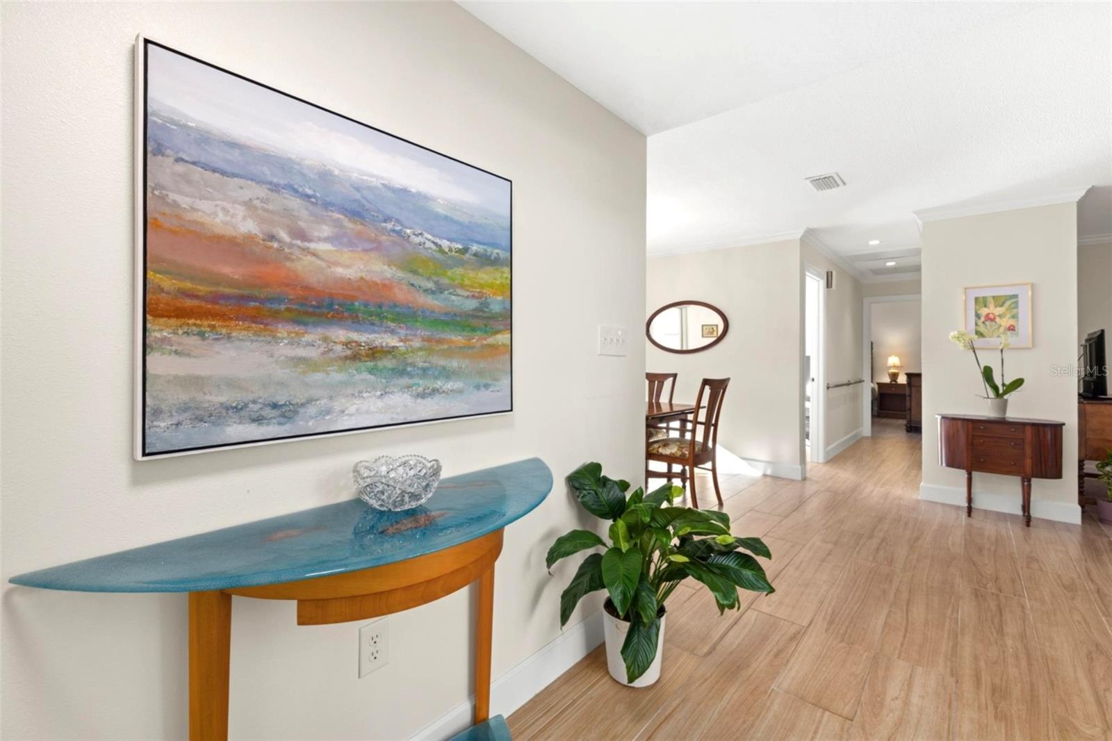 237 HOURGLASS WAY V6