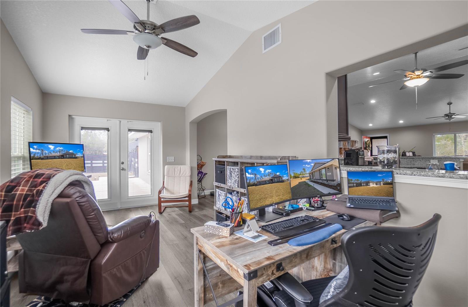 CITRUS SPGS UNIT 10 - Residential