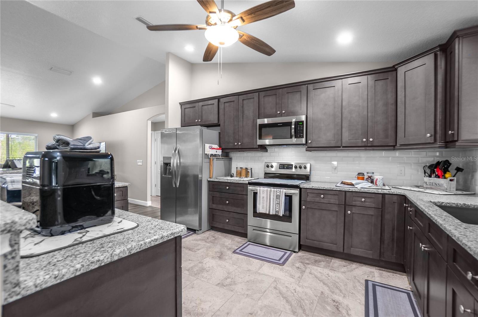 CITRUS SPGS UNIT 10 - Residential