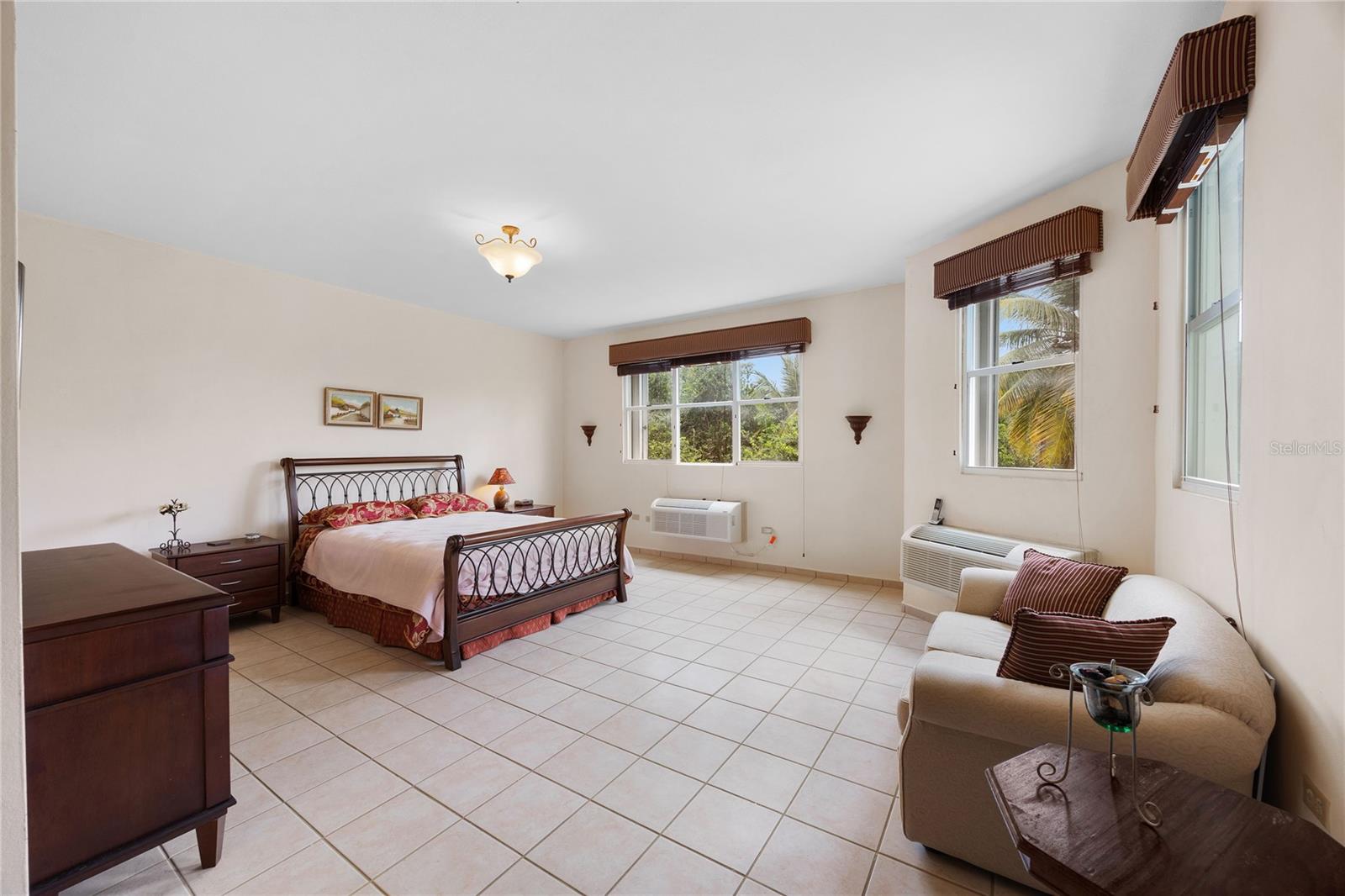 PALMAS DEL MAR - Residential