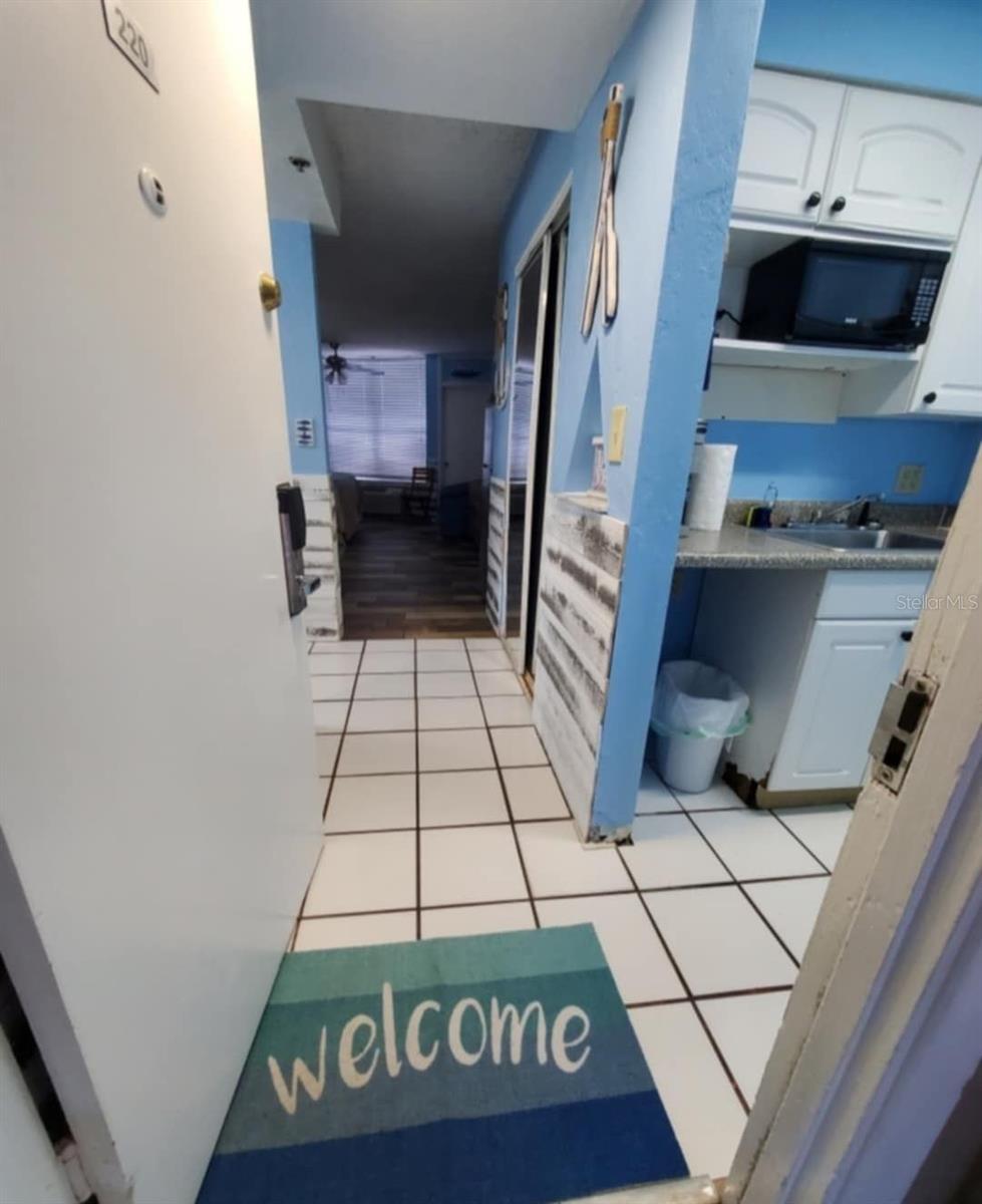 FOUNTAIN BEACH RESORT CONDO - Residential