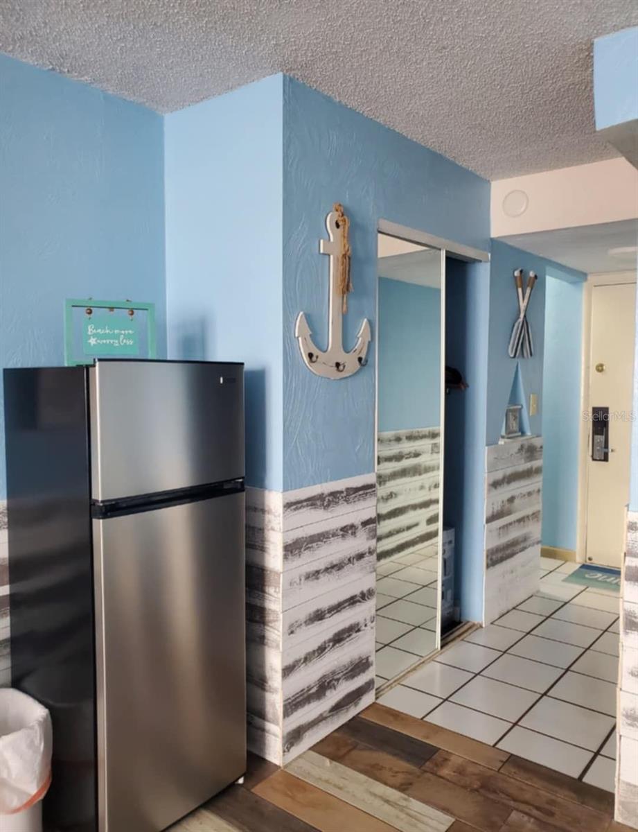 FOUNTAIN BEACH RESORT CONDO - Residential