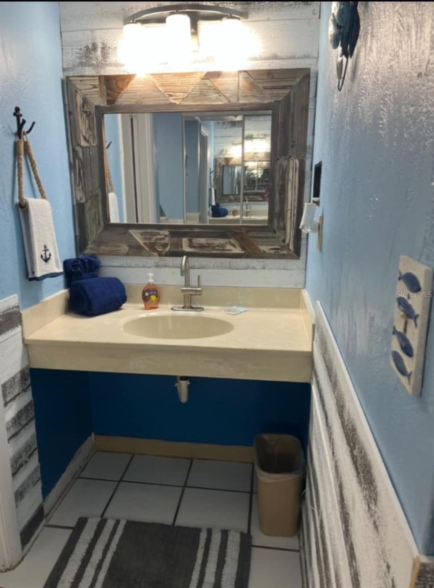 FOUNTAIN BEACH RESORT CONDO - Residential