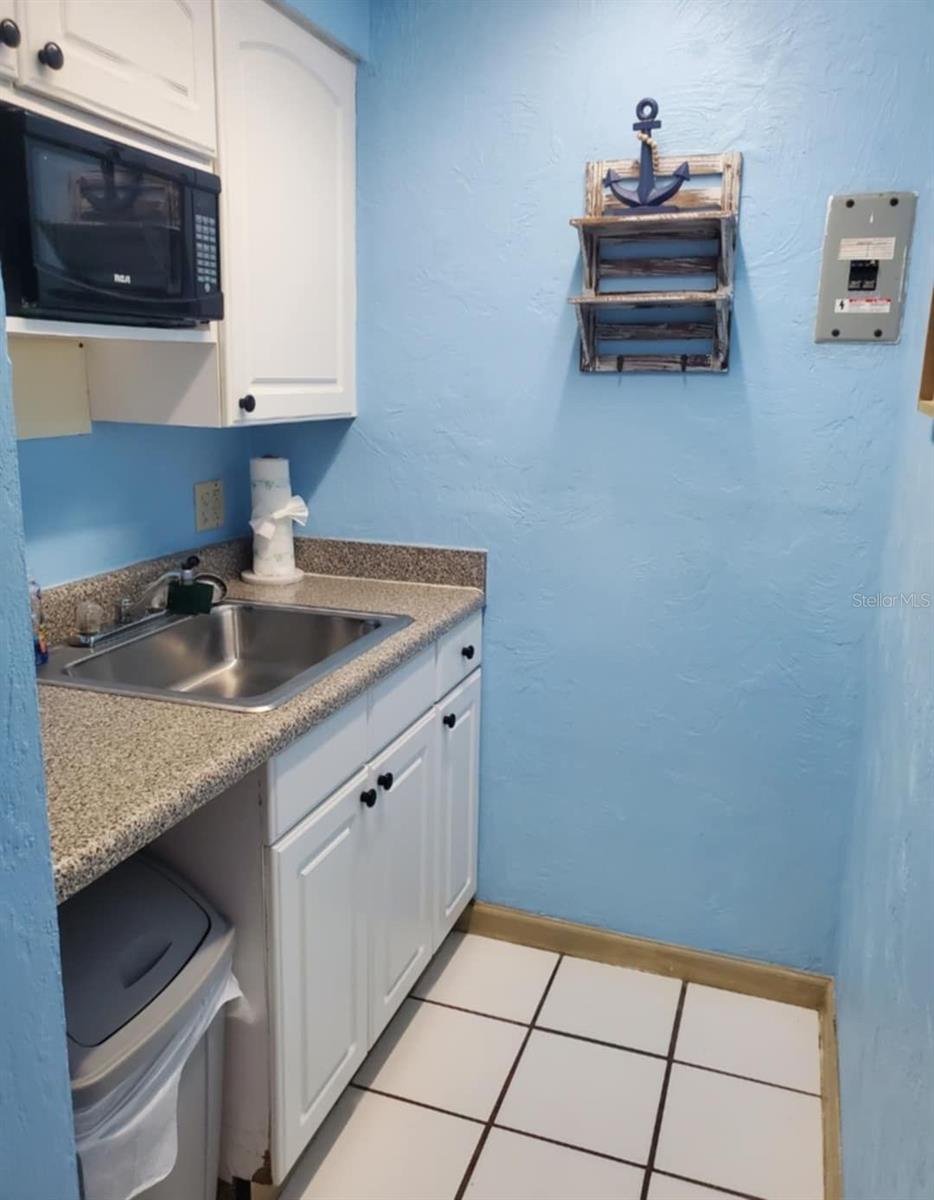 FOUNTAIN BEACH RESORT CONDO - Residential