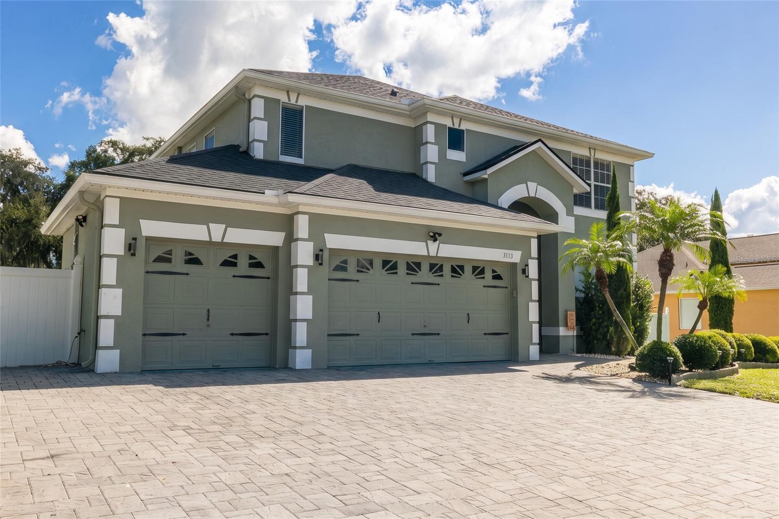 3113 CONRAD COURT