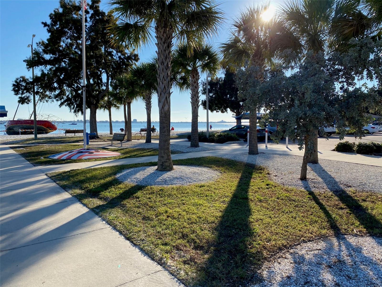 BURNS F J REALTY COS REV - Residential Lease