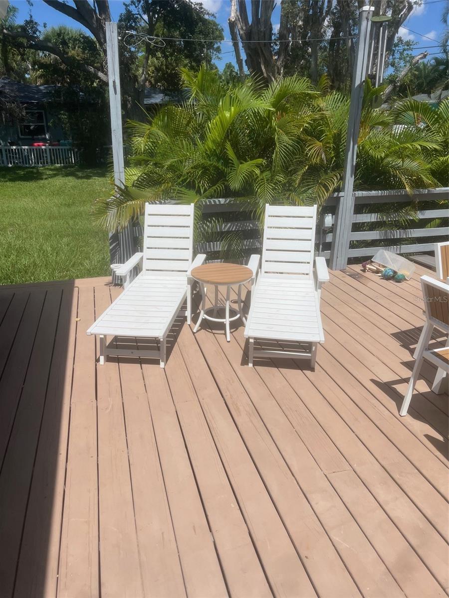 BURNS F J REALTY COS REV - Residential Lease