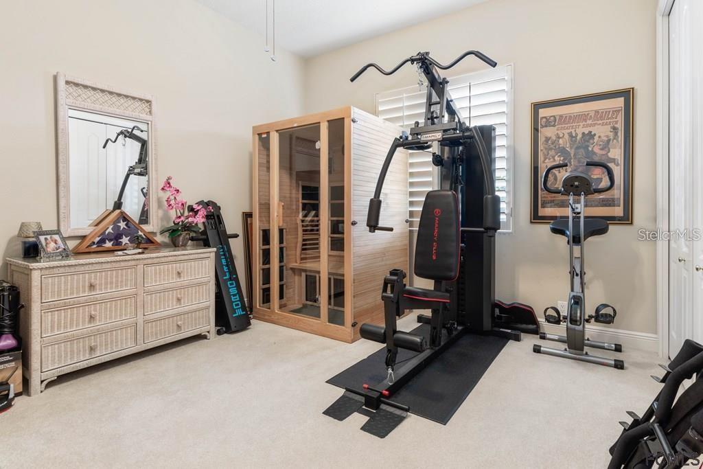 ISLAND ESTATES - Residential