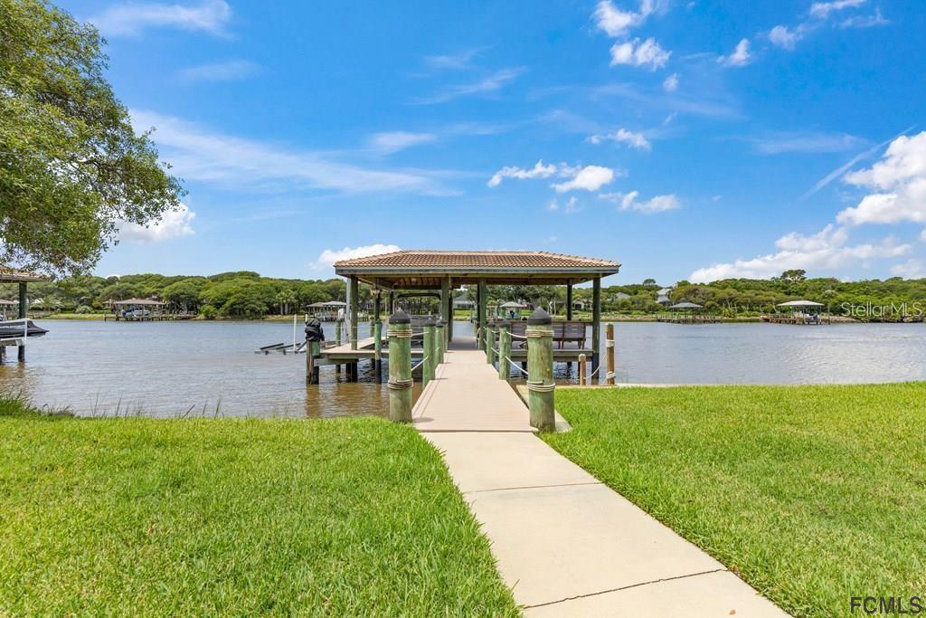 ISLAND ESTATES - Residential