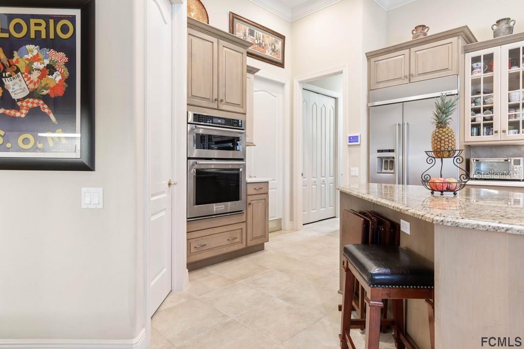 ISLAND ESTATES - Residential