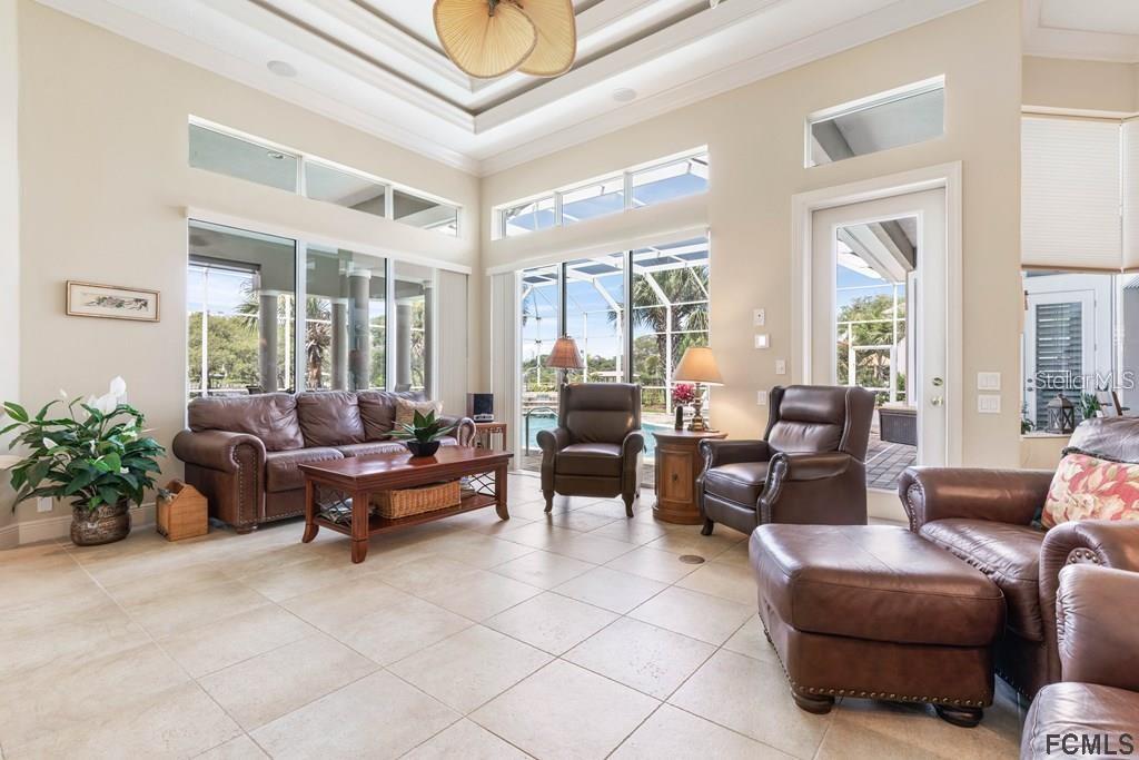 ISLAND ESTATES - Residential