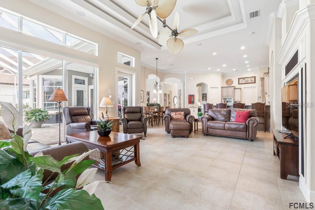 ISLAND ESTATES - Residential