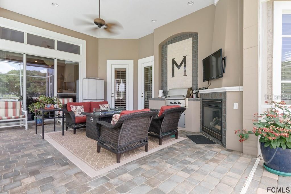 ISLAND ESTATES - Residential