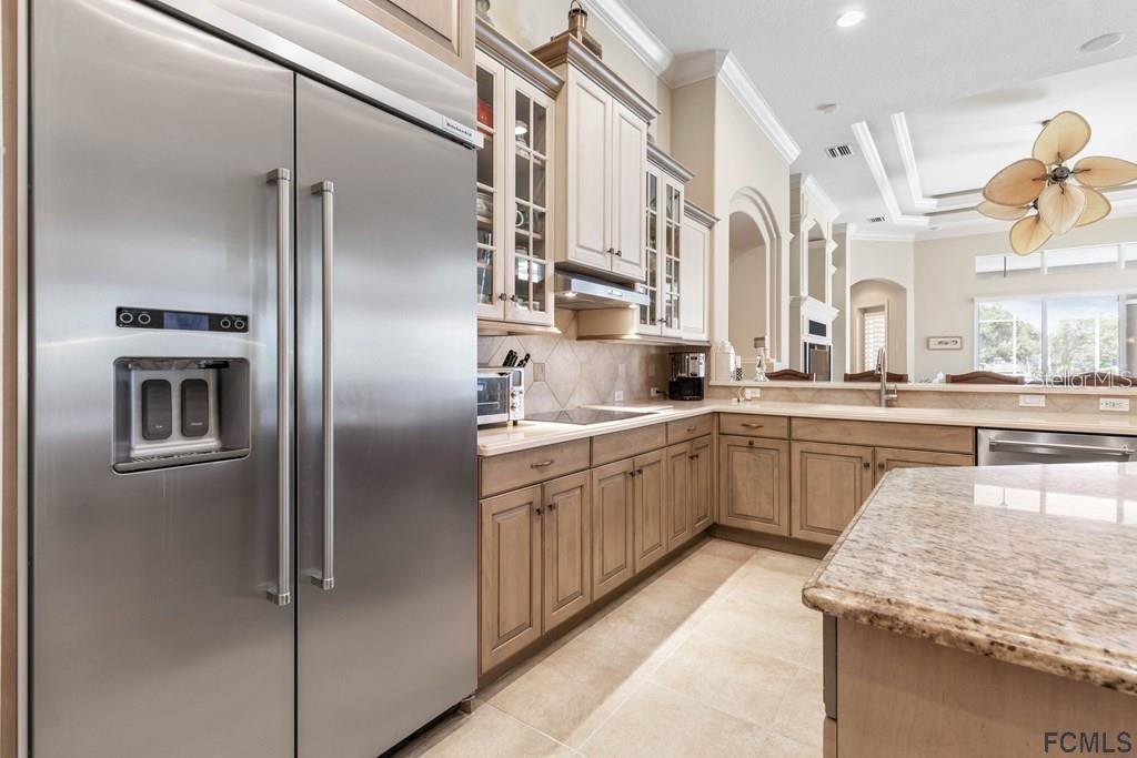 ISLAND ESTATES - Residential