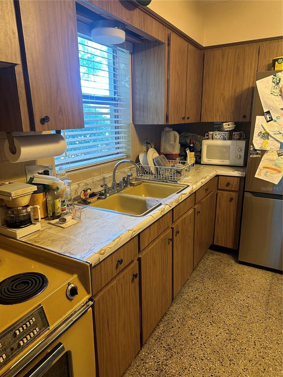 LINCOLN TERRACE - Residential