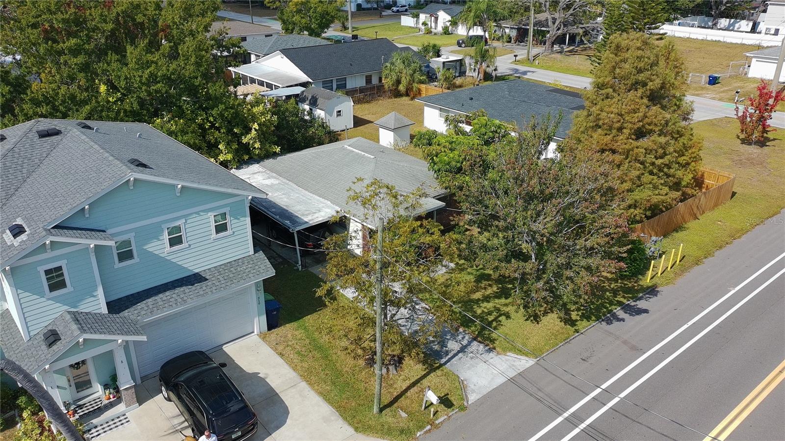 LINCOLN TERRACE - Residential