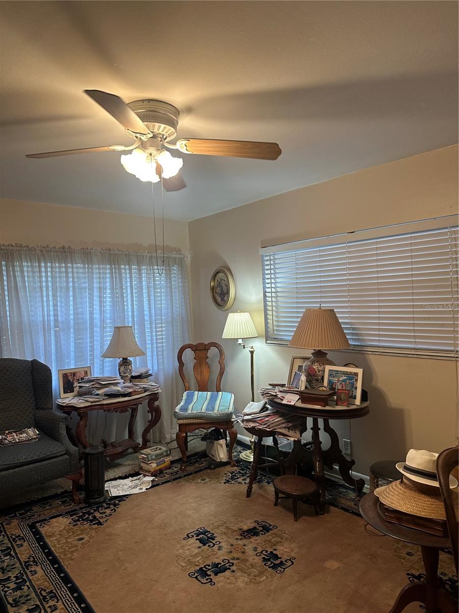 LINCOLN TERRACE - Residential