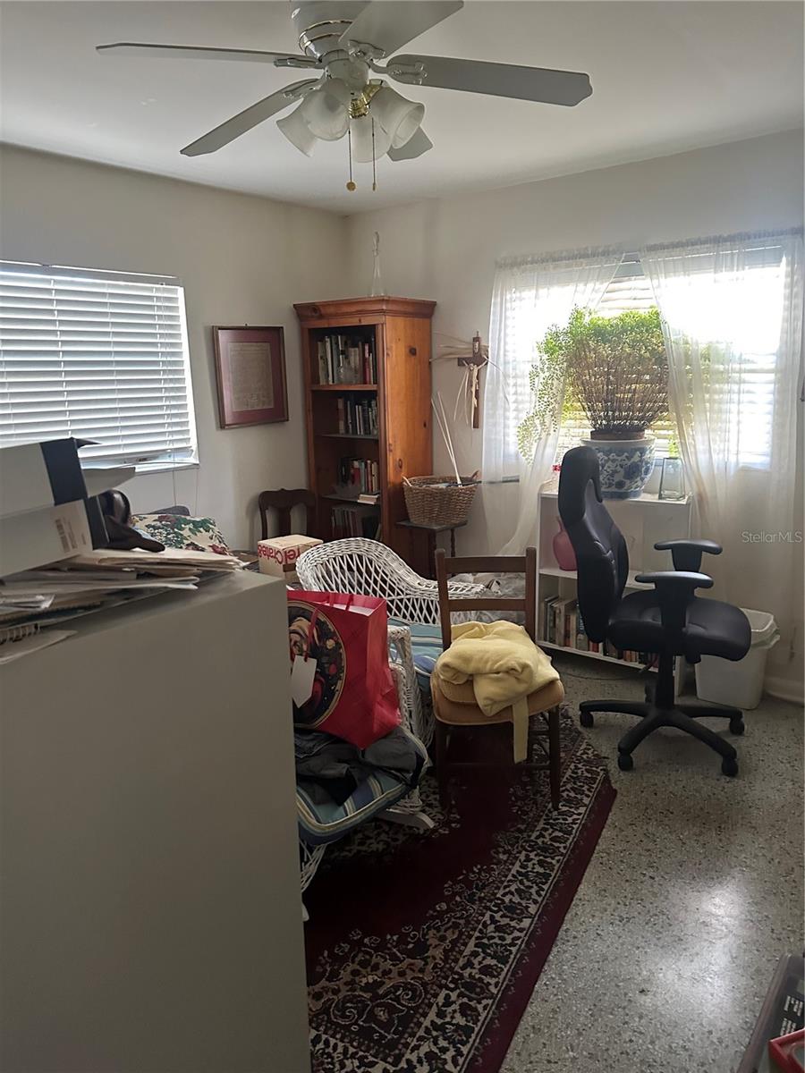 LINCOLN TERRACE - Residential