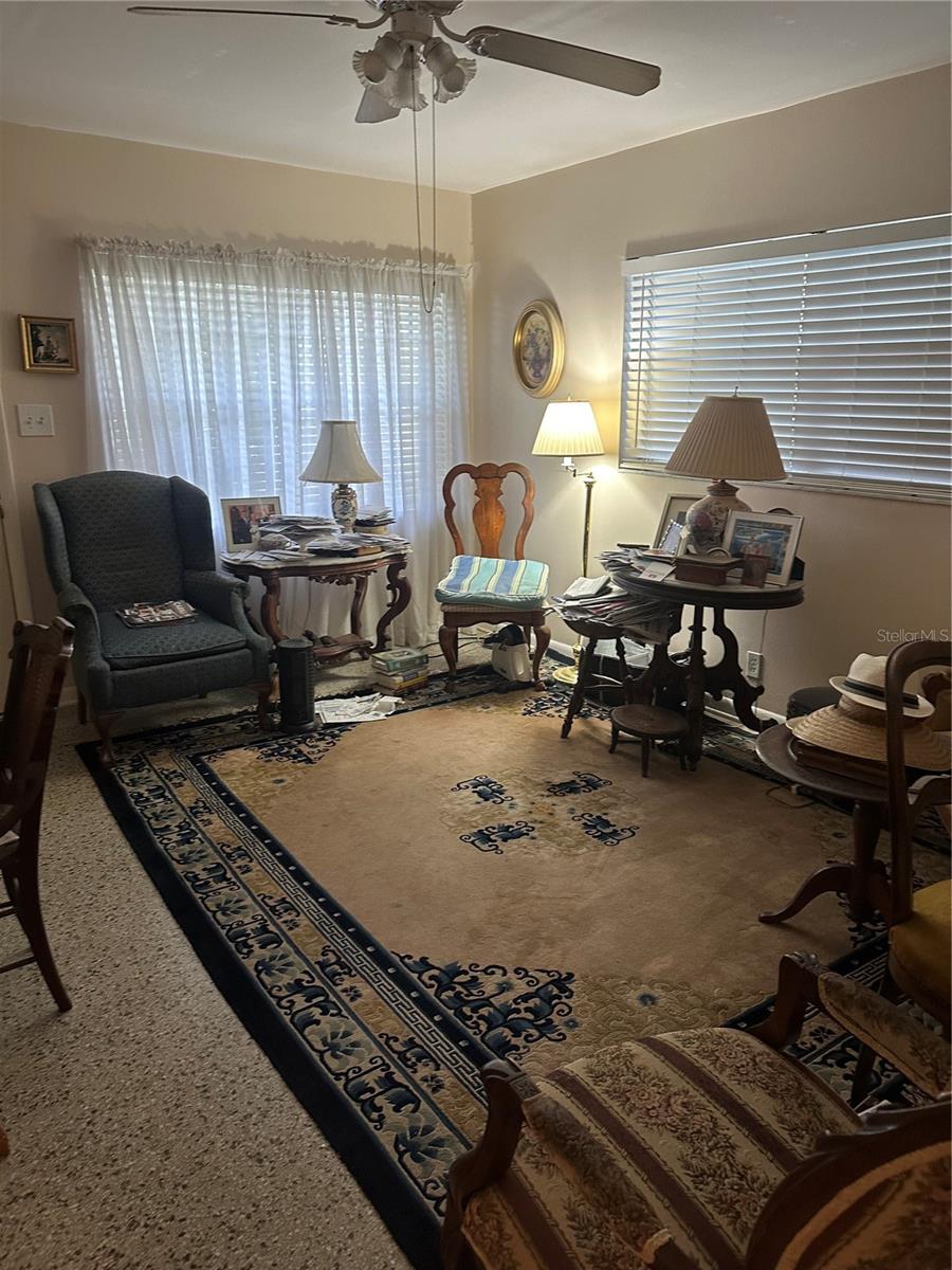 LINCOLN TERRACE - Residential