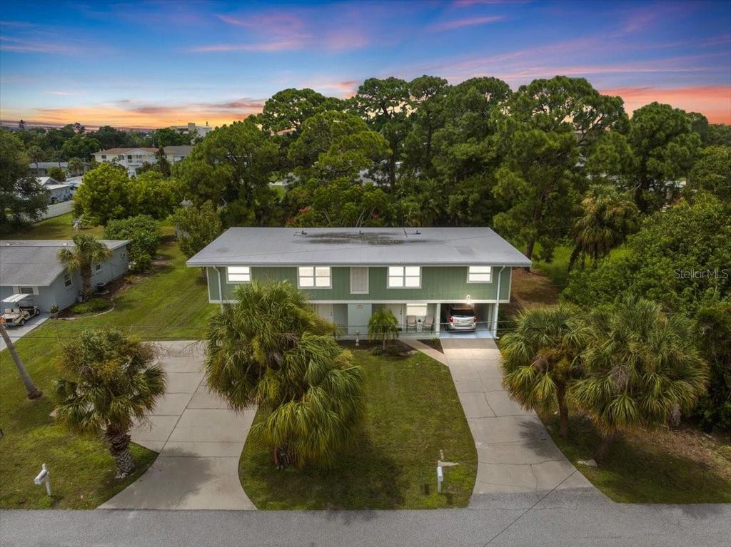 Photo of 307 Winfield Way, Nokomis, FL 34275 (MLS # A4594446)