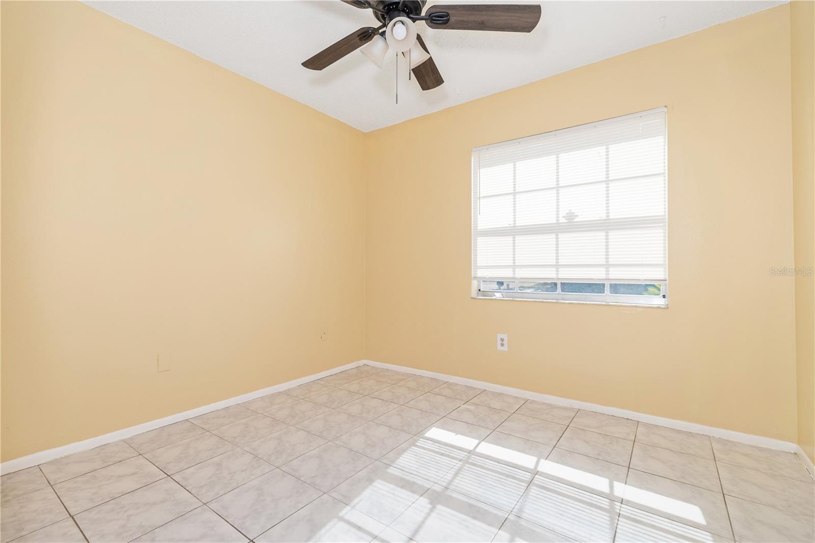 ORANGE RIVER ESTATES UNIT 1 - Residential Lease