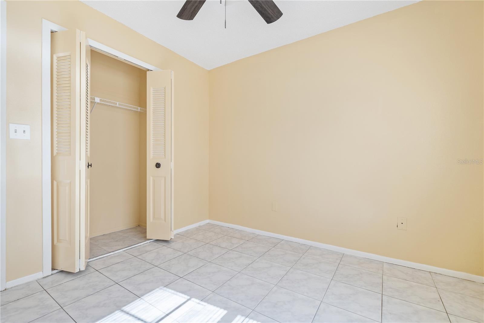 ORANGE RIVER ESTATES UNIT 1 - Residential Lease