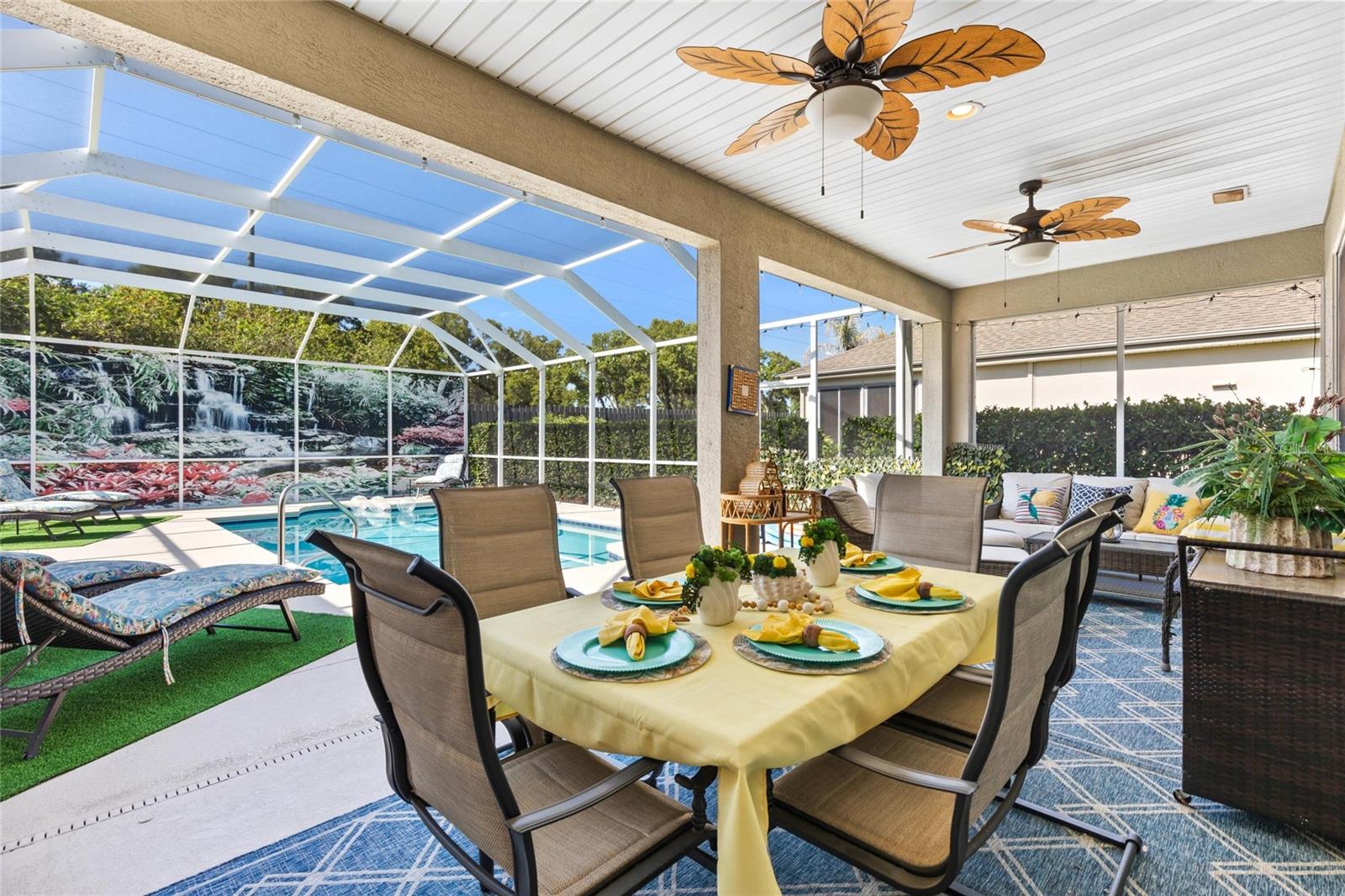 SPRUCE CRK CC WINDWARD HILLS - Residential