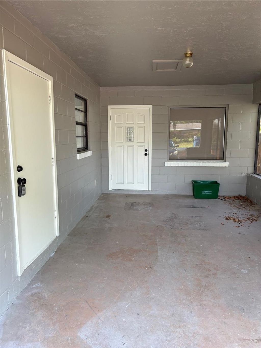Photo of 312 W Palmetto Avenue, Deland, FL 32720 (MLS # V4947786)