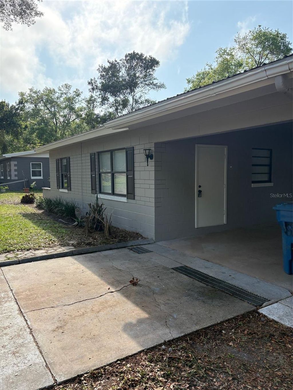Photo of 312 W Palmetto Avenue, Deland, FL 32720 (MLS # V4947786)