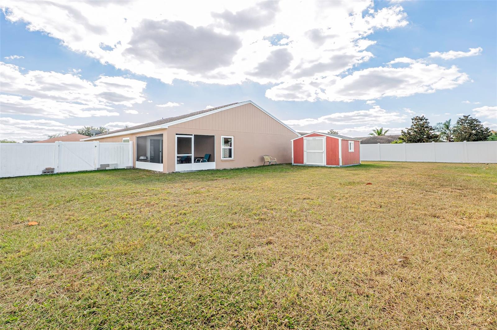 WIND MEADOWS - Residential