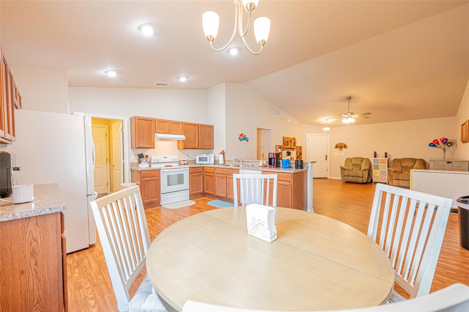 WIND MEADOWS - Residential