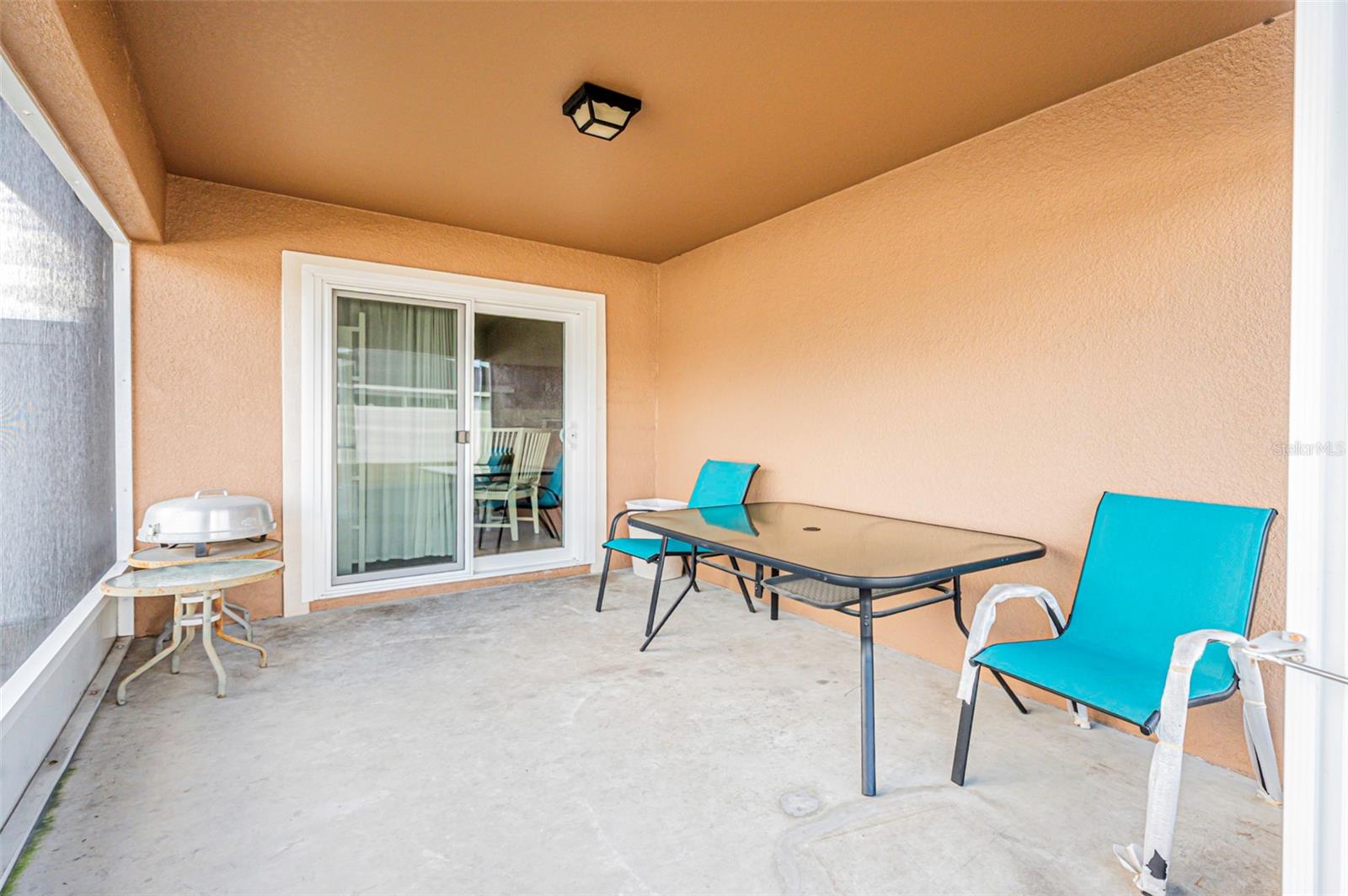 WIND MEADOWS - Residential