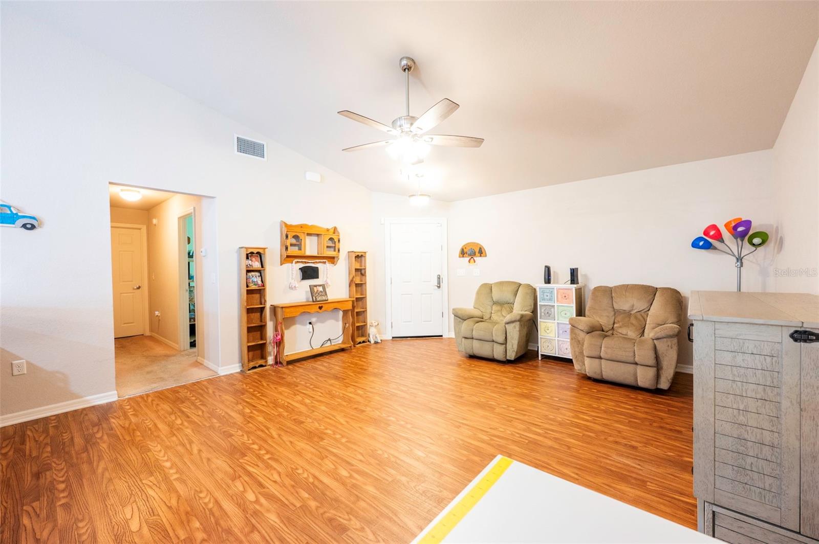 WIND MEADOWS - Residential