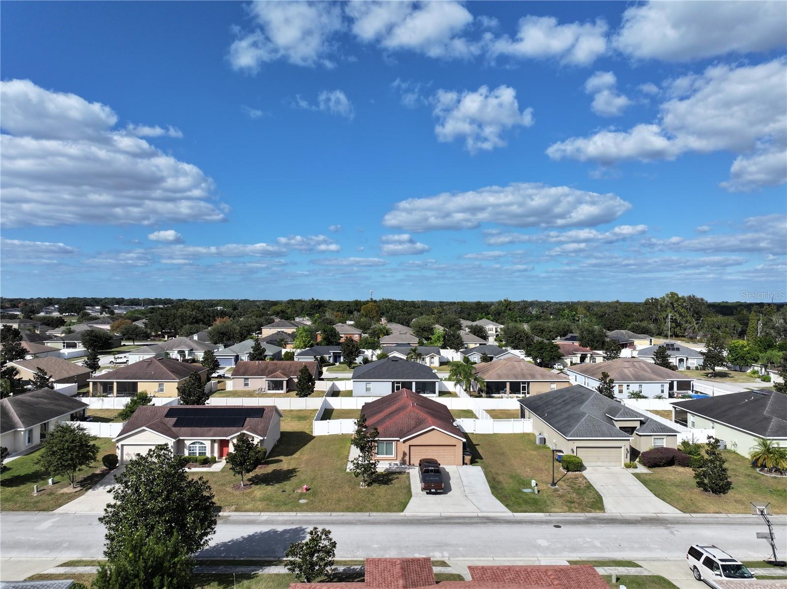 WIND MEADOWS - Residential