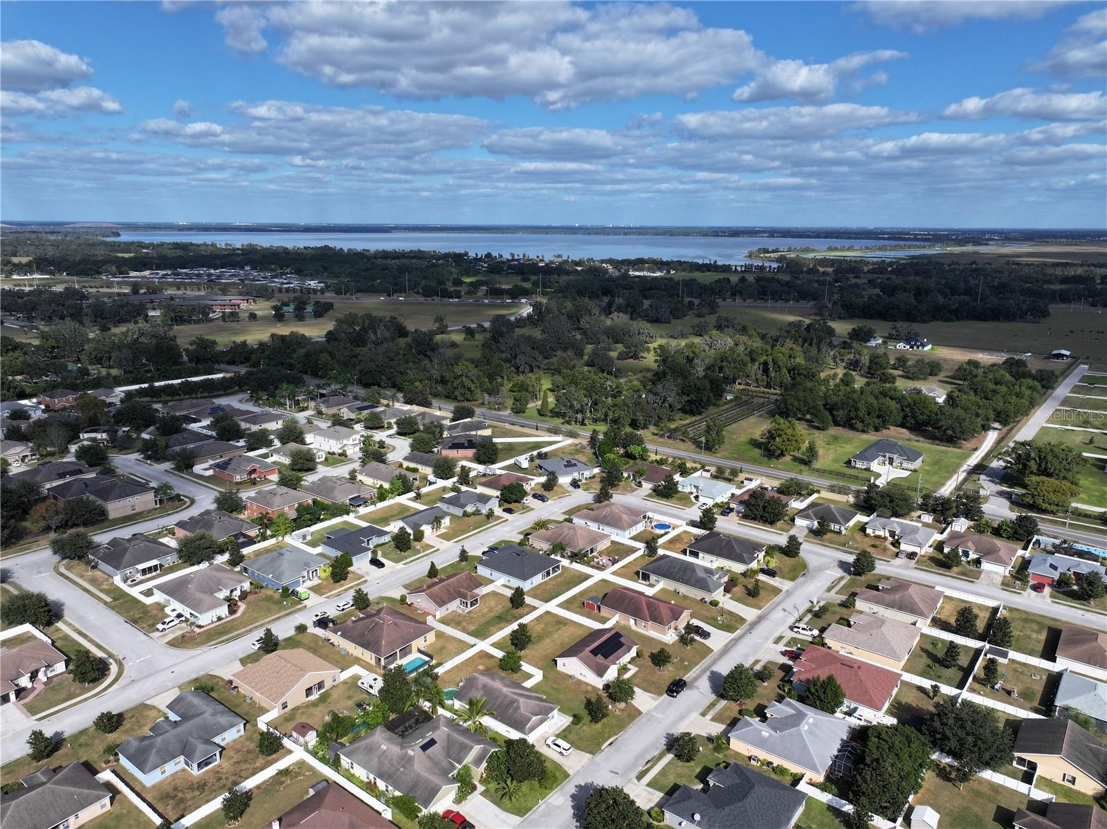 WIND MEADOWS - Residential